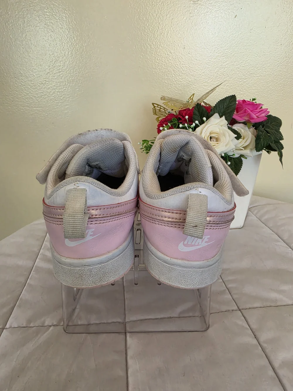 Nike Girls Court Borough Low Size 2Y Pink White Shoes Slip On Velcro Close